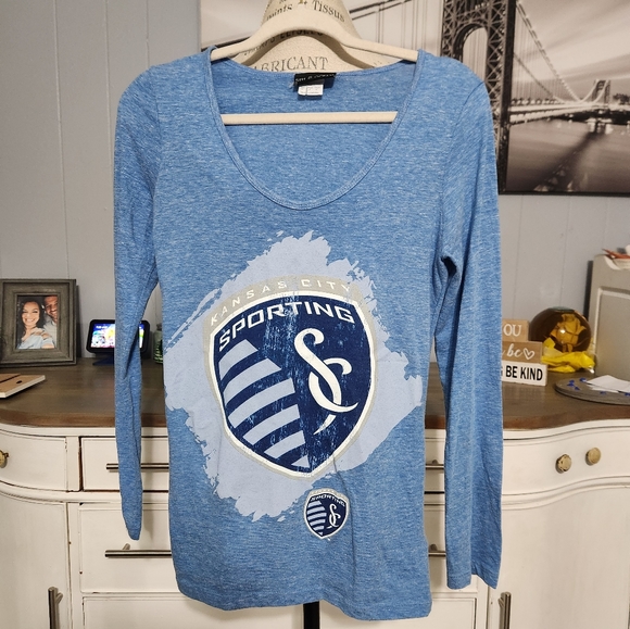 Women's Sporting KC LongSleeve V-neck Tee Size Small - Picture 2 of 5